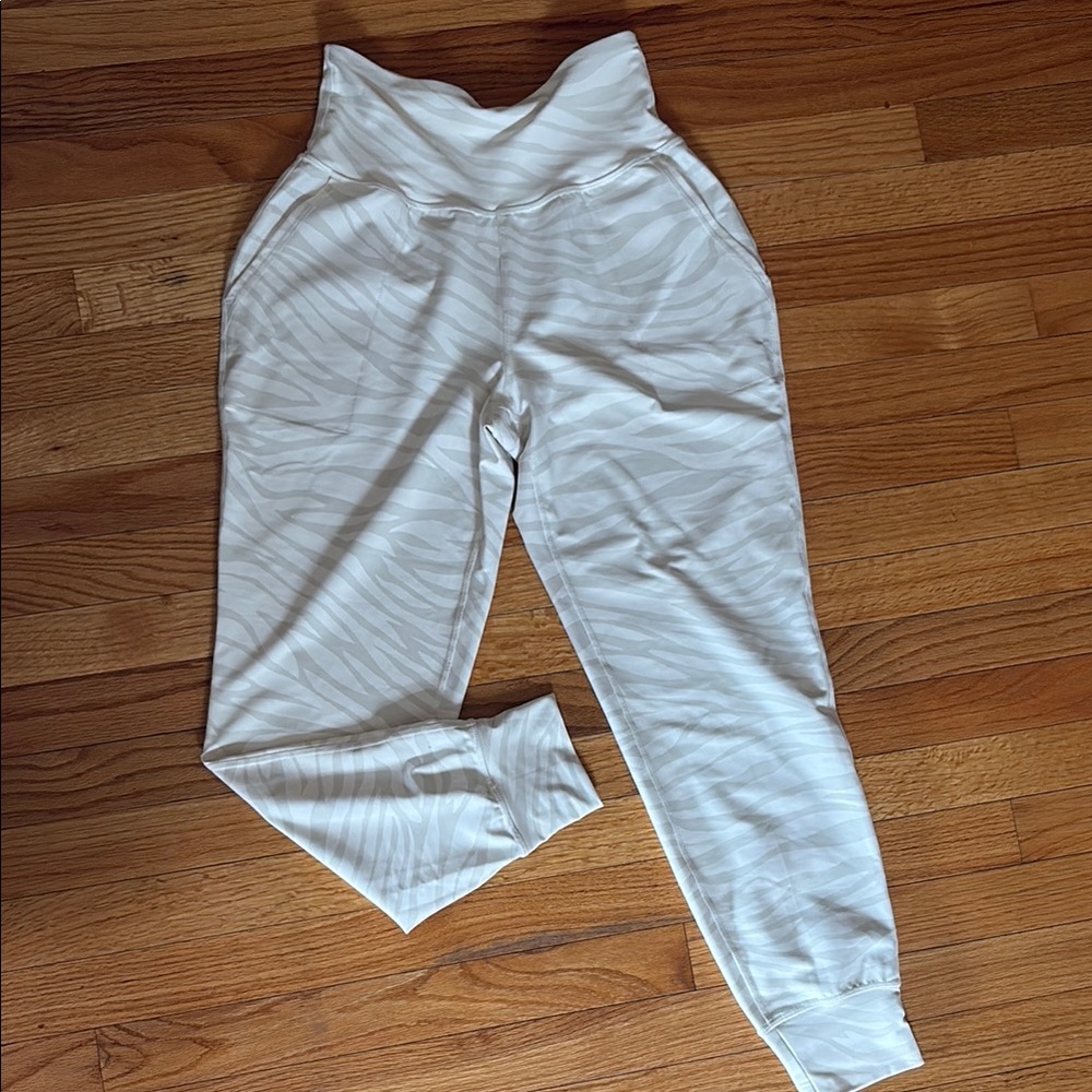 Old navy Patterned Joggers